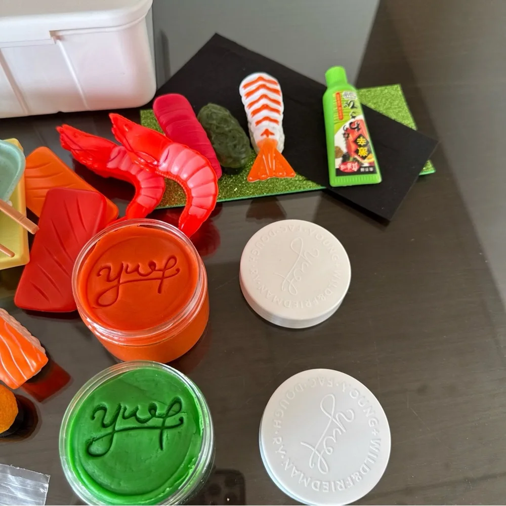 Young Wild & Friedman Sushi Play Set for Kids - Picture 4 of 5